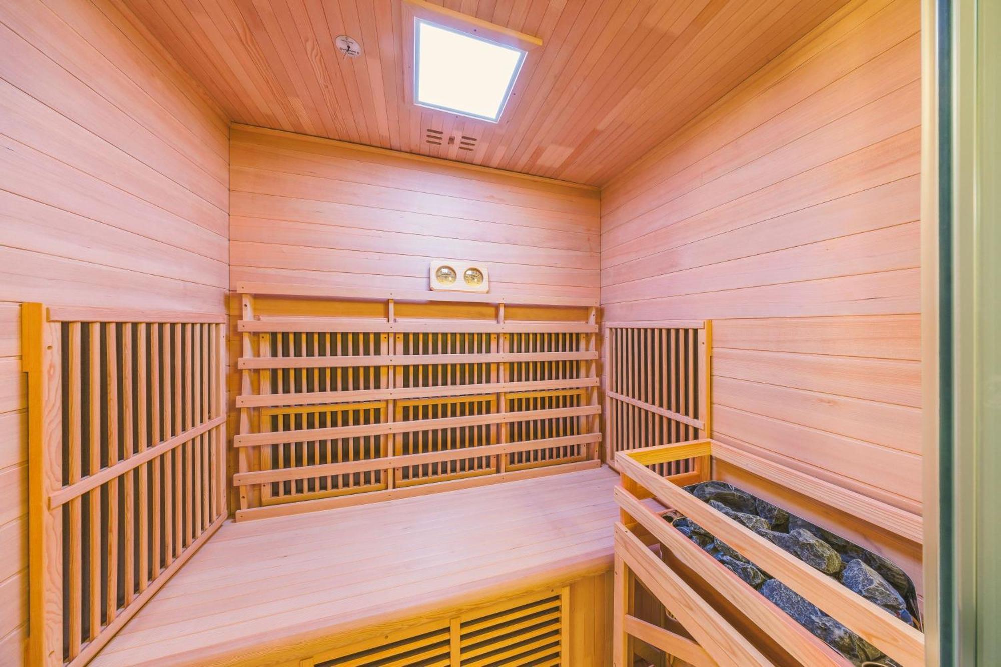 Takamiya Hotel Hammond Yamagata  Bagian luar foto